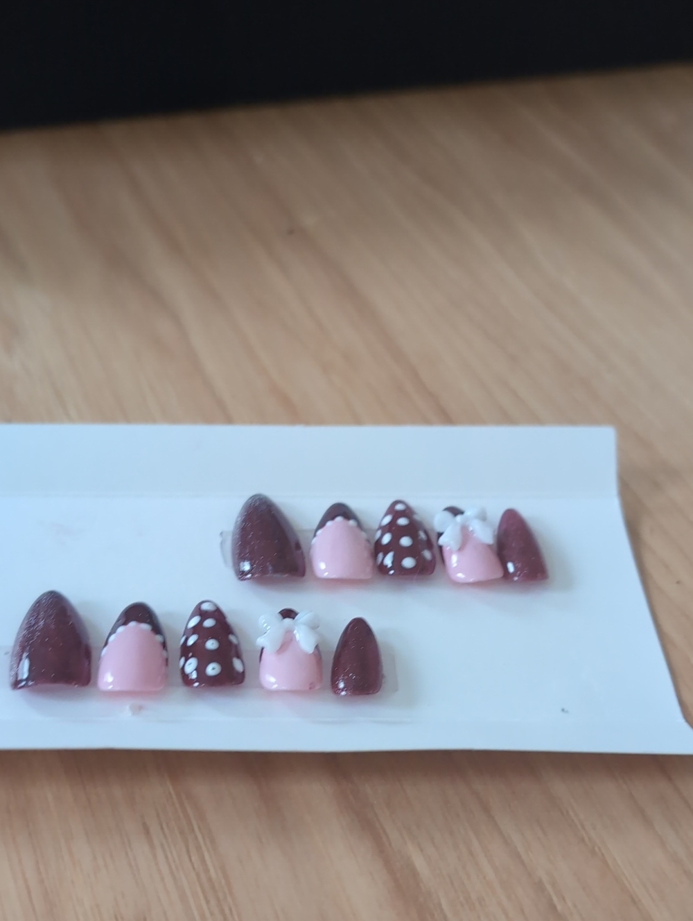 Womens Pink and Maroon Decorative Press-On Nail Set - Unbranded